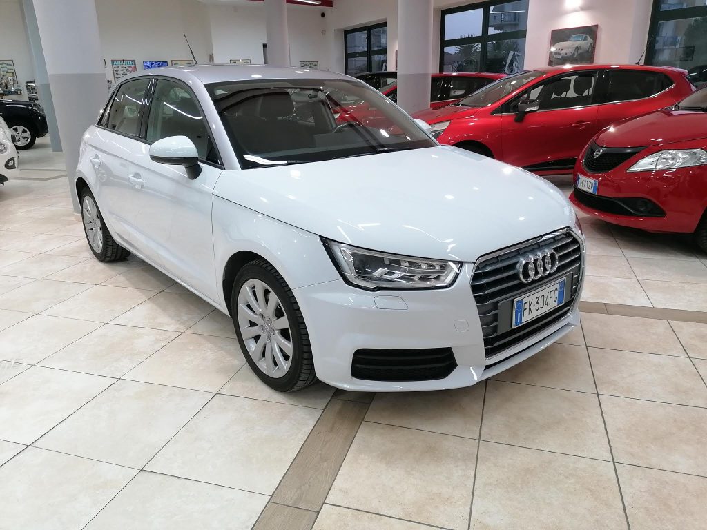 Audi A1 sportback 1.6 tdi Sline interno - Cambio automatico