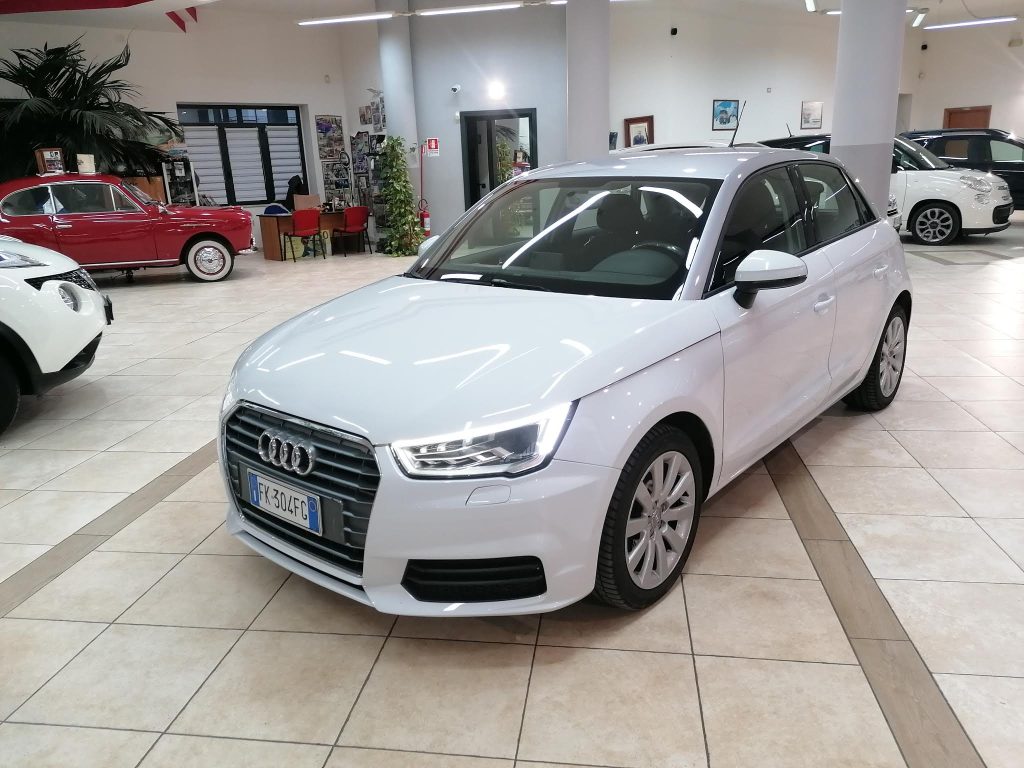 Audi A1 sportback 1.6 tdi Sline interno - Cambio automatico