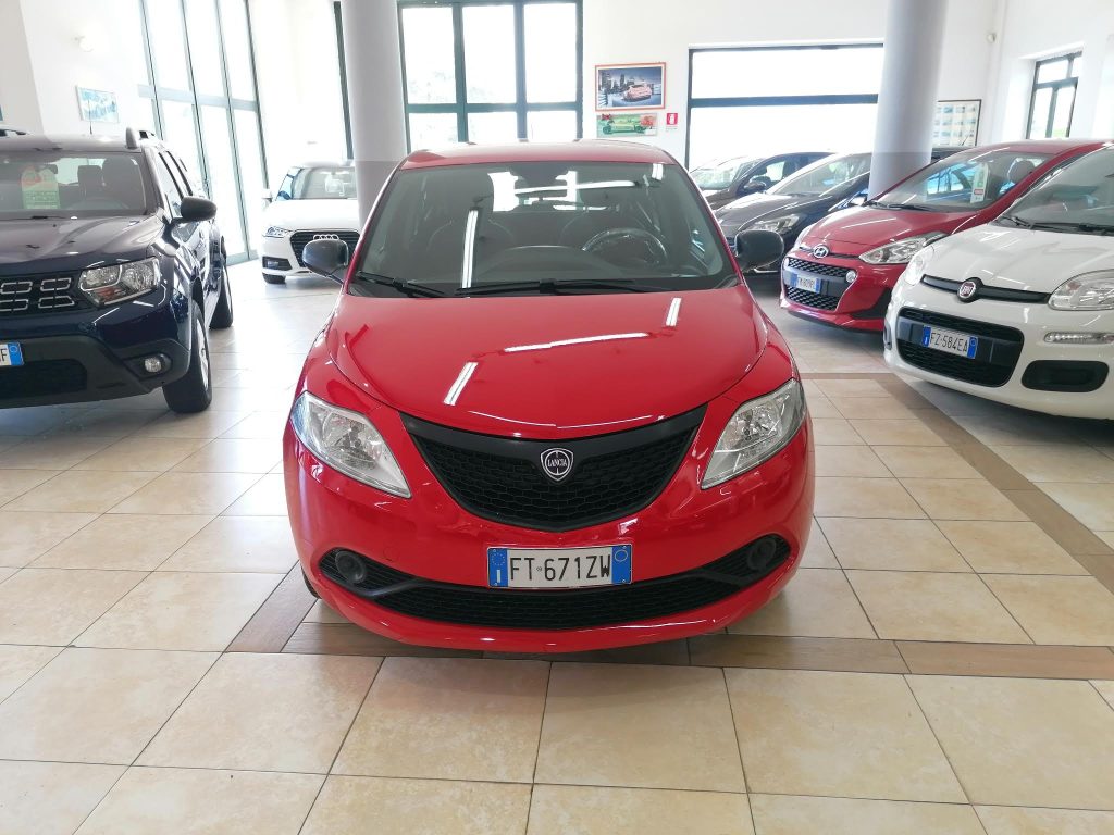 Lancia Ypsilon 1.2 5P Elefantino Blu - Neopatentati