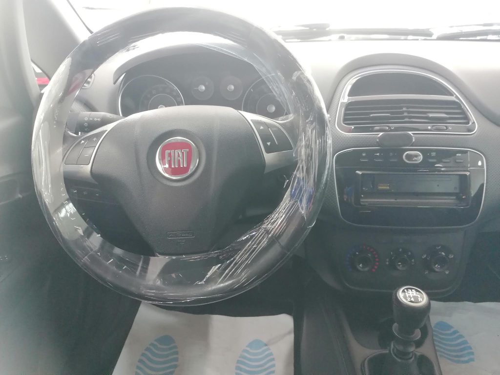 FIAT PUNTO EVO 1.2 BENZINA(ADATTA NEOPATENTATI)