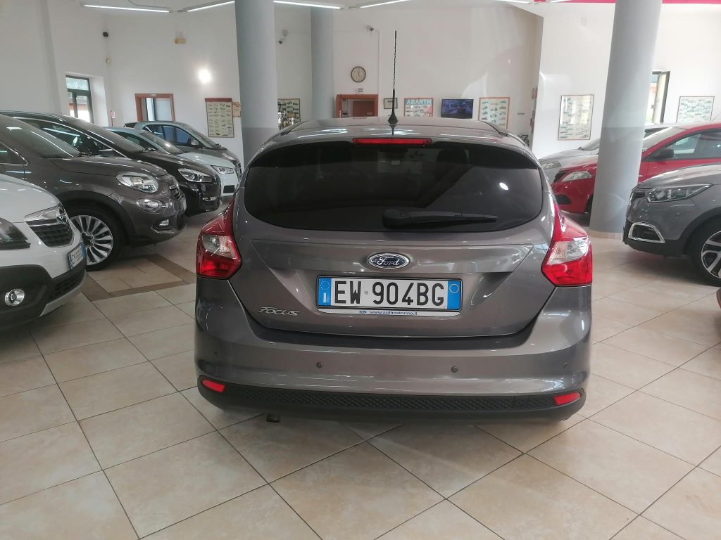 FORD FOCUS 1.6 TDCI TITANIUM