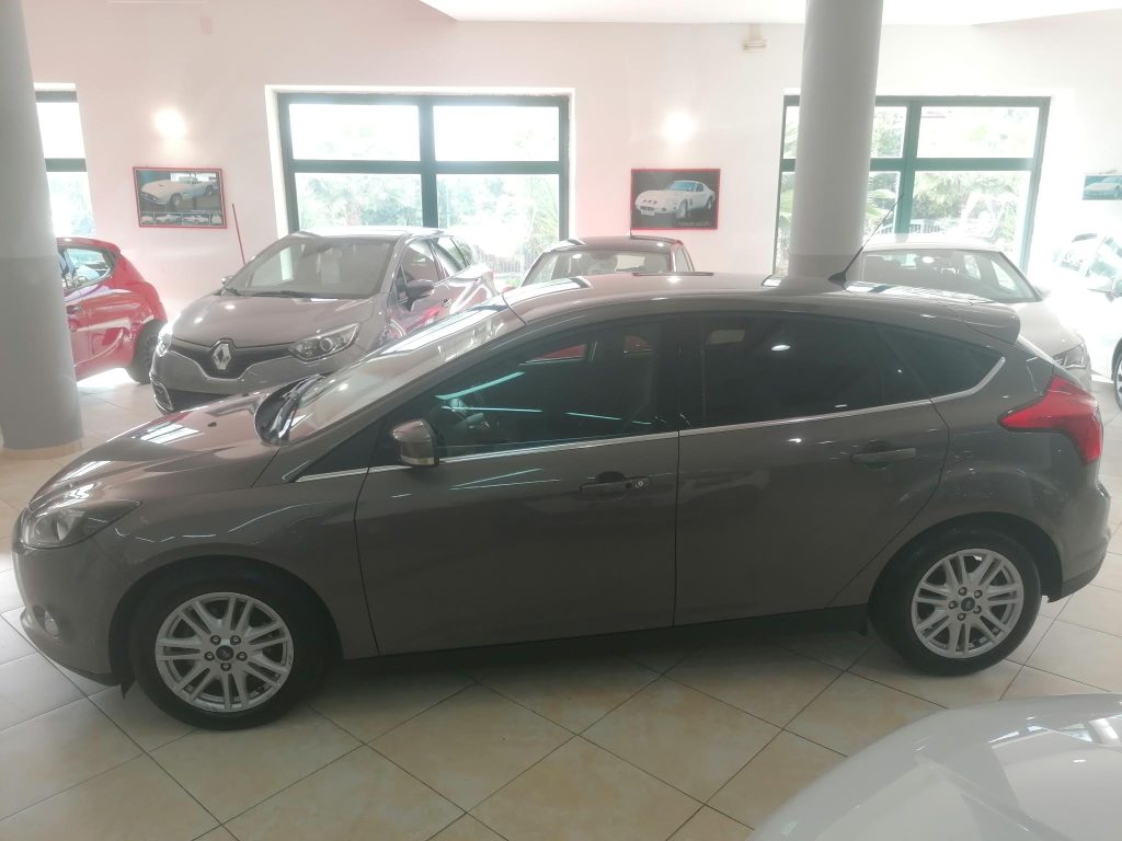 FORD FOCUS 1.6 TDCI TITANIUM