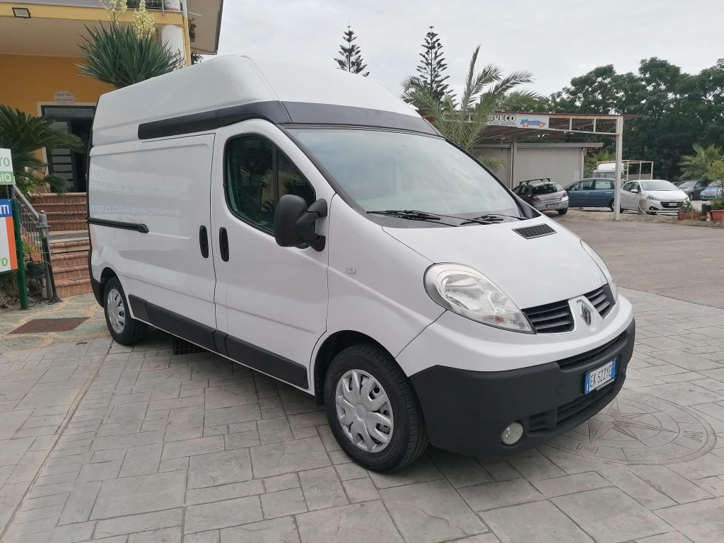 RENAULT TRAFIC FURGONE TETTO RIALZATO + PORTA LATERALE