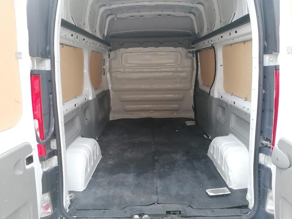 RENAULT TRAFIC FURGONE TETTO RIALZATO + PORTA LATERALE