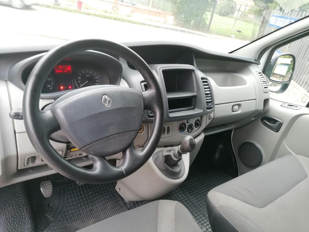 RENAULT TRAFIC FURGONE TETTO RIALZATO + PORTA LATERALE