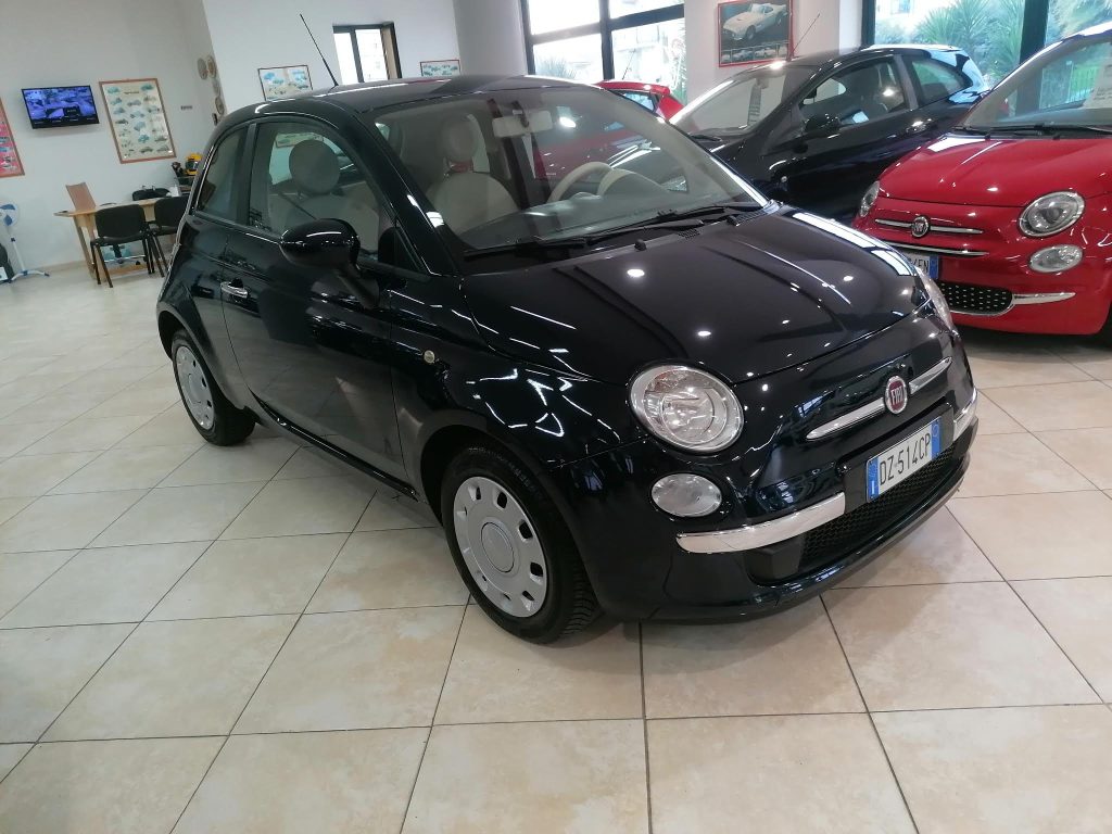 FIAT 500 1.2 BENZINA CAMBIO AUTOMATICO(ADATTA NEOPATENTATI)