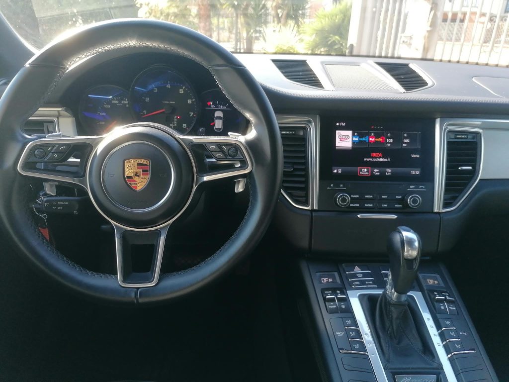 PORSCHE MACAN 2.0 TURBO BENZINA