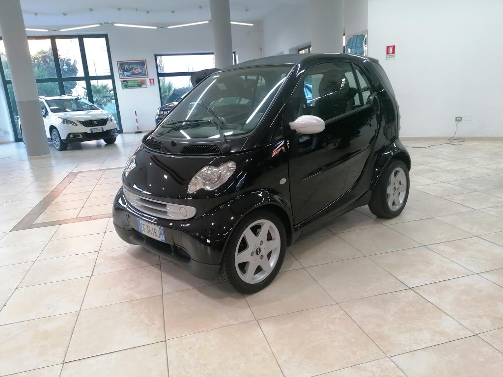 SMART FORTWO PASSION 700 AUTOMATICA(ADATTA NEOPATENTATI)