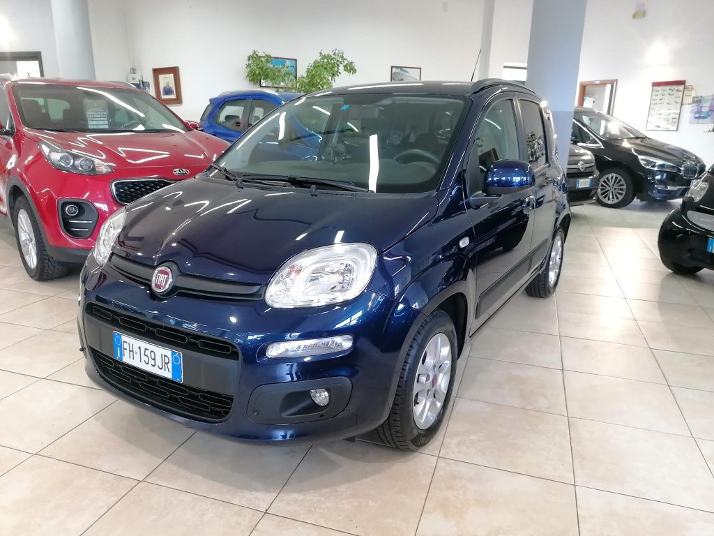 FIAT PANDA 1.2 BENZINA LOUNGE(ADATTA NEOPATENTATI)