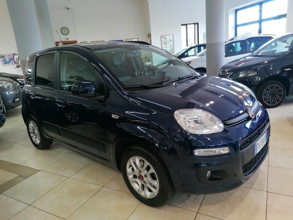 FIAT PANDA 1.2 BENZINA LOUNGE(ADATTA NEOPATENTATI)