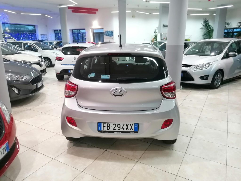 HYUNDAI i 10 BENZINA  SOUND EDITION