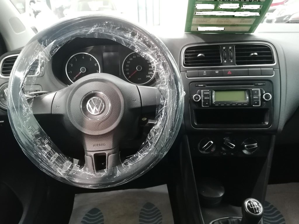 VOLKSWAGEN POLO 1.2 BENZ.+GPL COMFORTLINE(OK NEOPATENTATI)