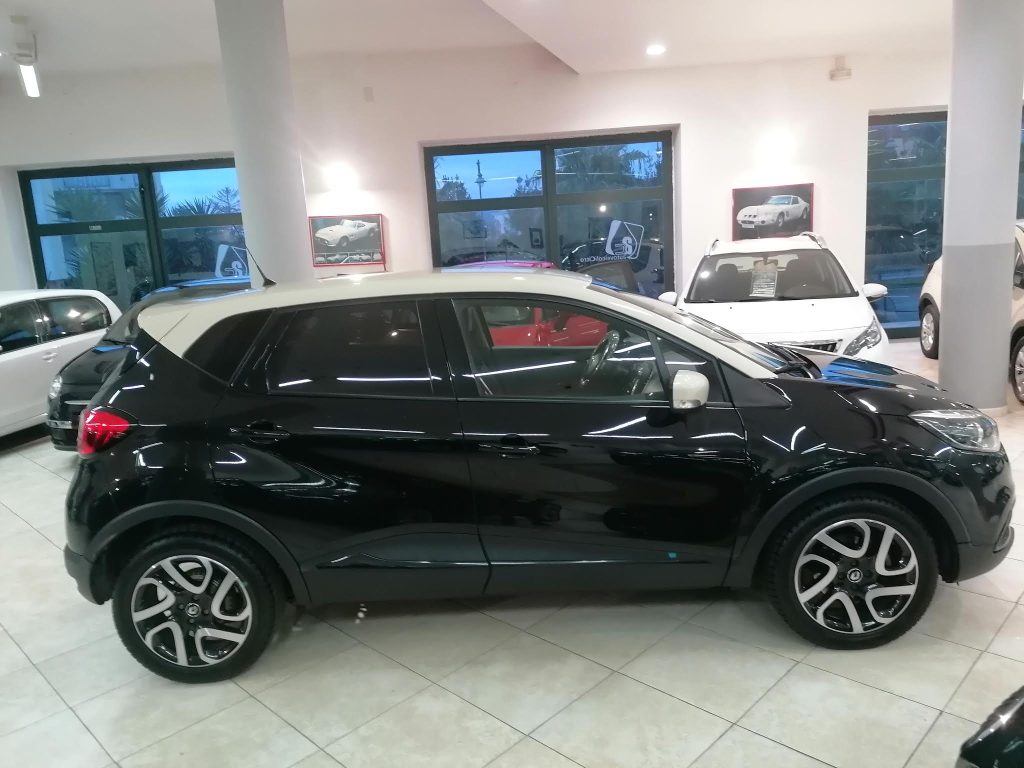 RENAULT CAPTUR 1.5 DCI R-LINK INTENS B-Color