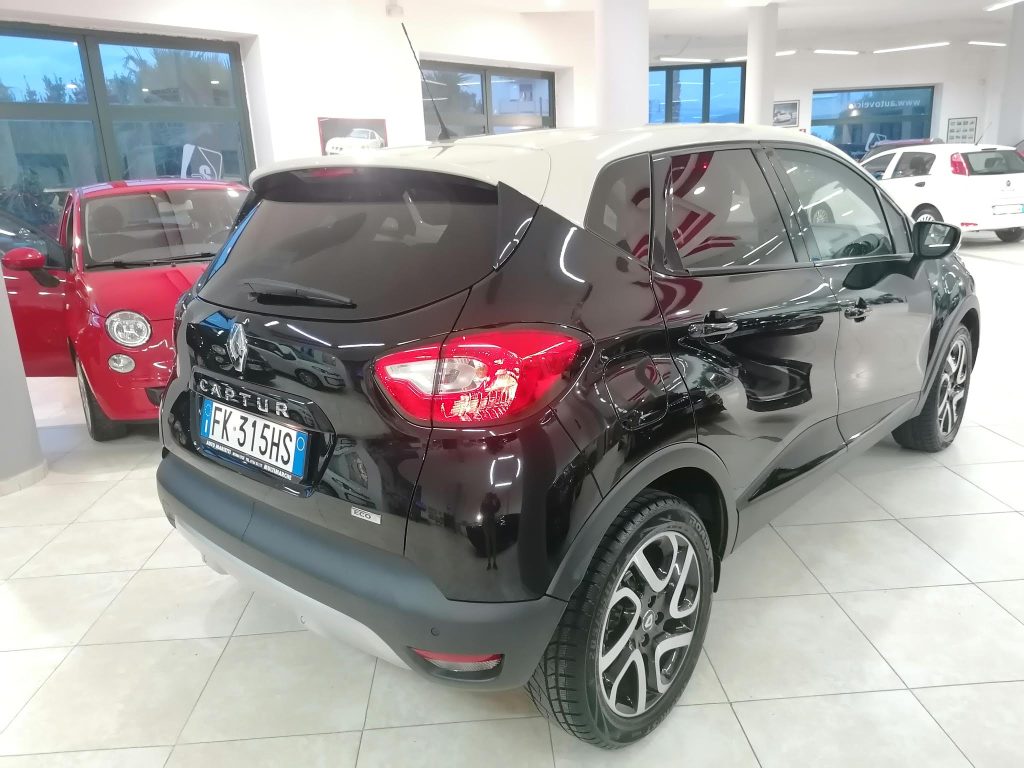 RENAULT CAPTUR 1.5 DCI R-LINK INTENS B-Color