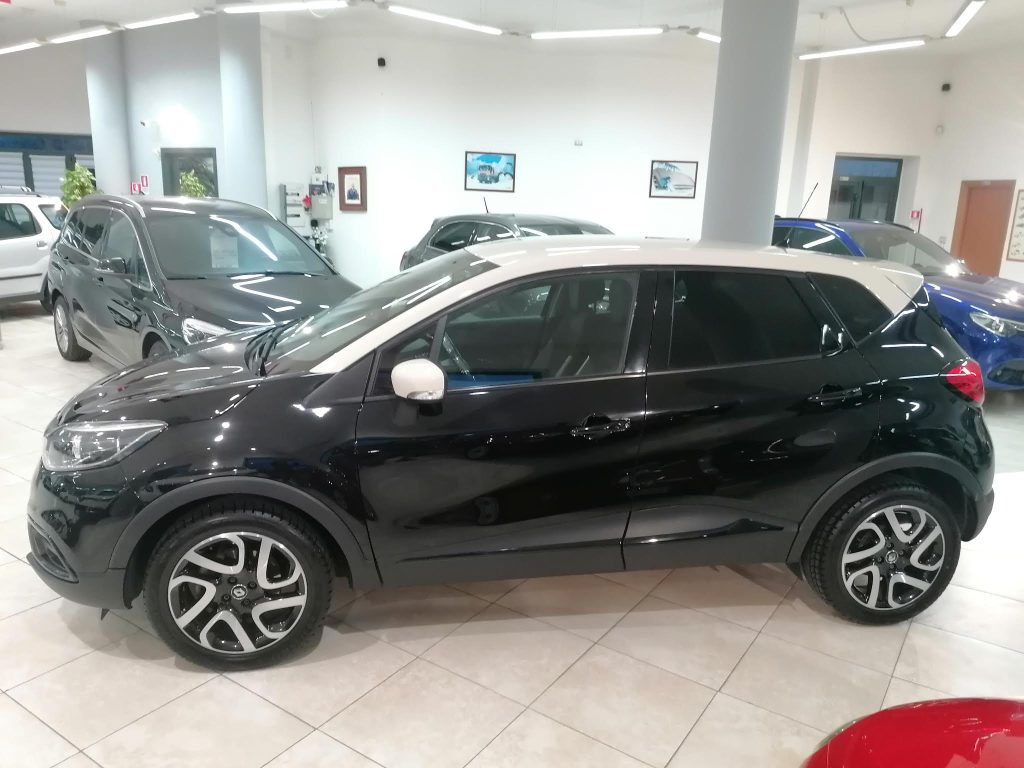 RENAULT CAPTUR 1.5 DCI R-LINK INTENS B-Color