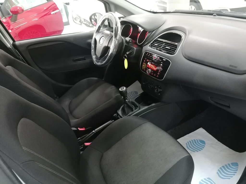 FIAT PUNTO EVO 1.2 GPL(ADATTA NEOPATENTATI)