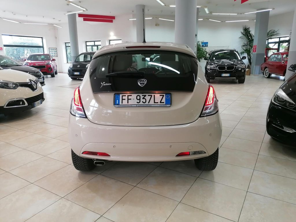 LANCIA YPSILON 1.3 MJT PLATINUM(OK NEOPATENTATI)