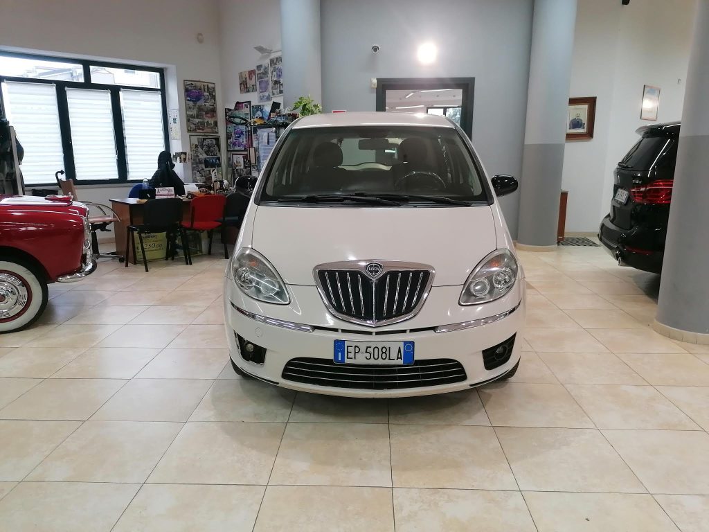 LANCIA MUSA ECOCHIC 1.4 GPL(CASA MADRE)OK NEOPATENTATI